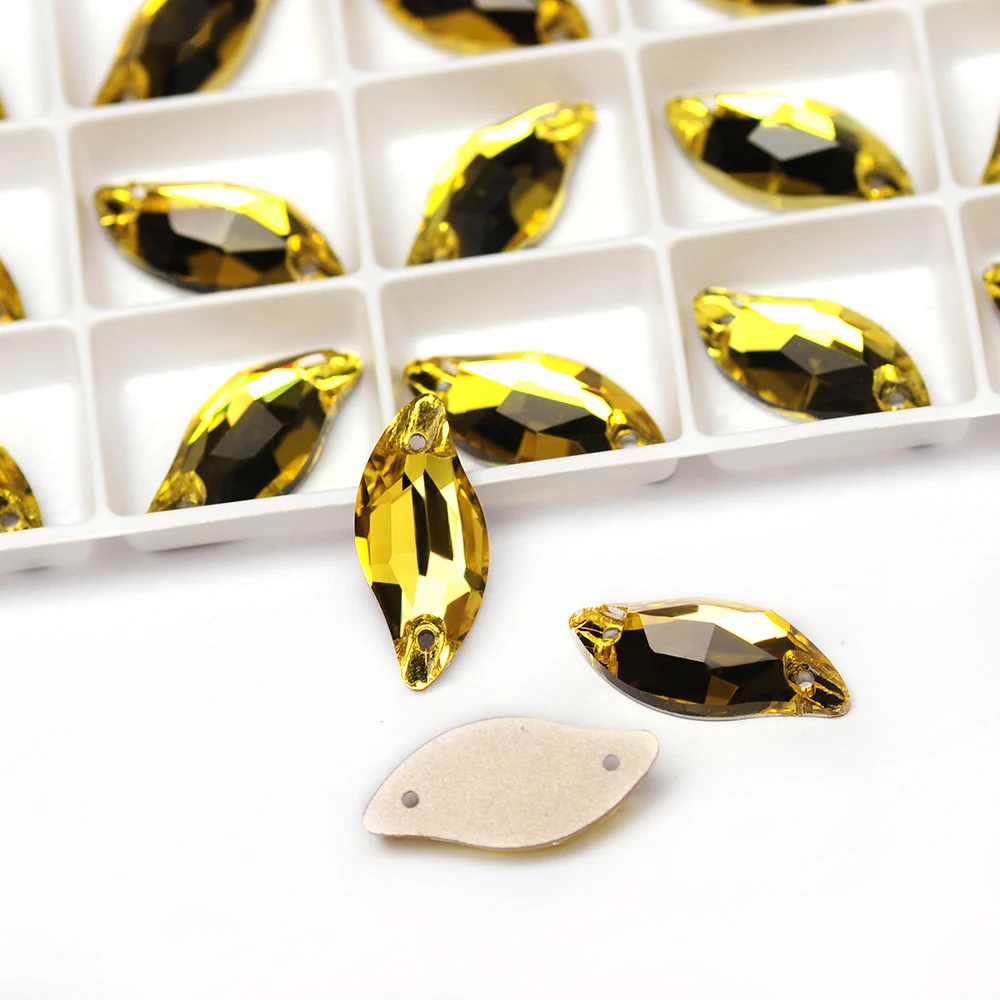 6A Beste Qualität Strass Blattförmige Kristall-Aufnähsteine Kristallglas-Nähperlen für Hochzeits- und Tanzkleider sowie Bekleidungsdesign – Detail 9