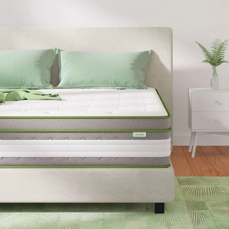 

Hybrid pillow-in-a-box king mattress with gel memory foam and individually wrapped pocket springs