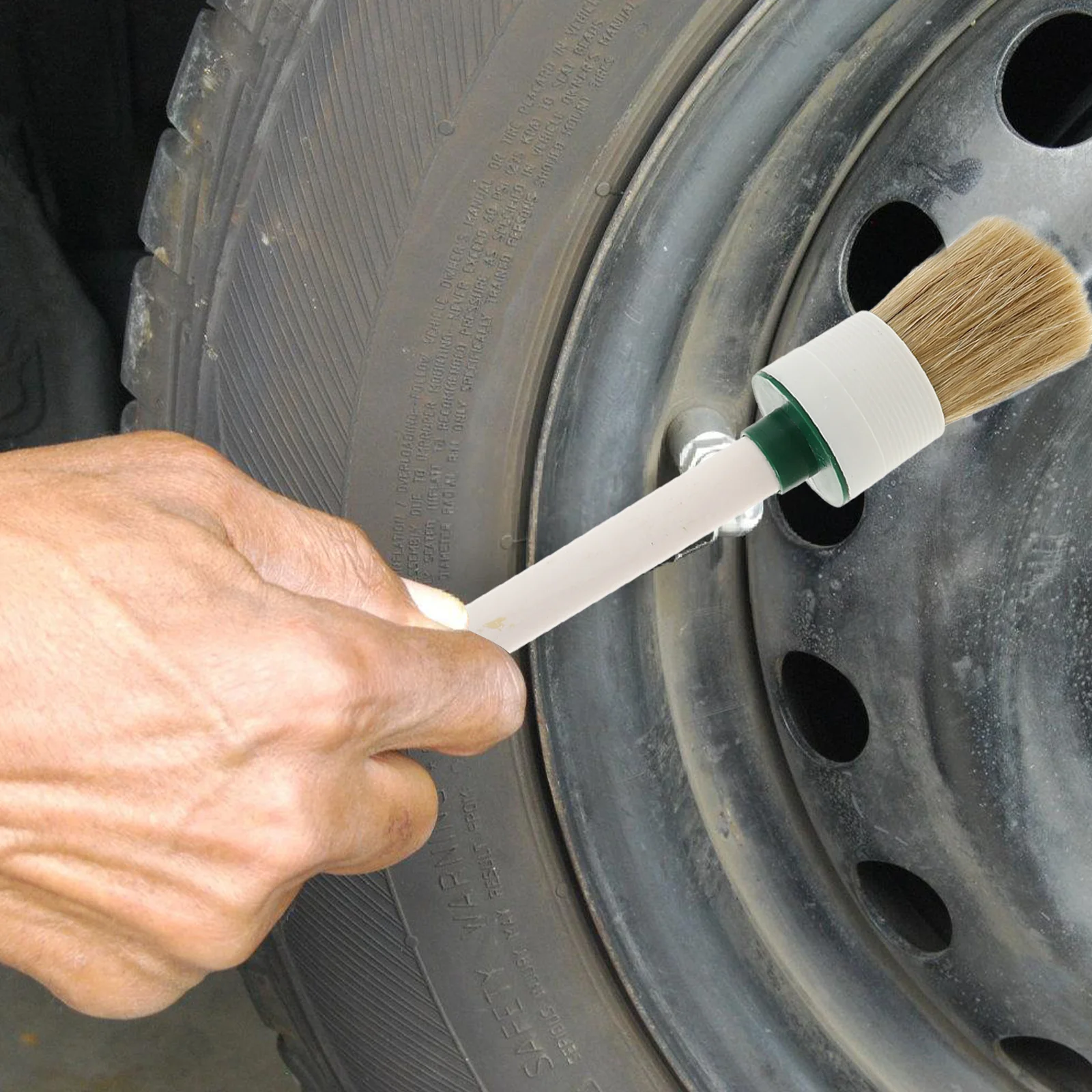 

Tire Brush Stiff Bristle Scrub Tool For Car Truck Rim Repair Lubricant Applicator Long Handle Wheel Well Cleaning Auto Care Kit
