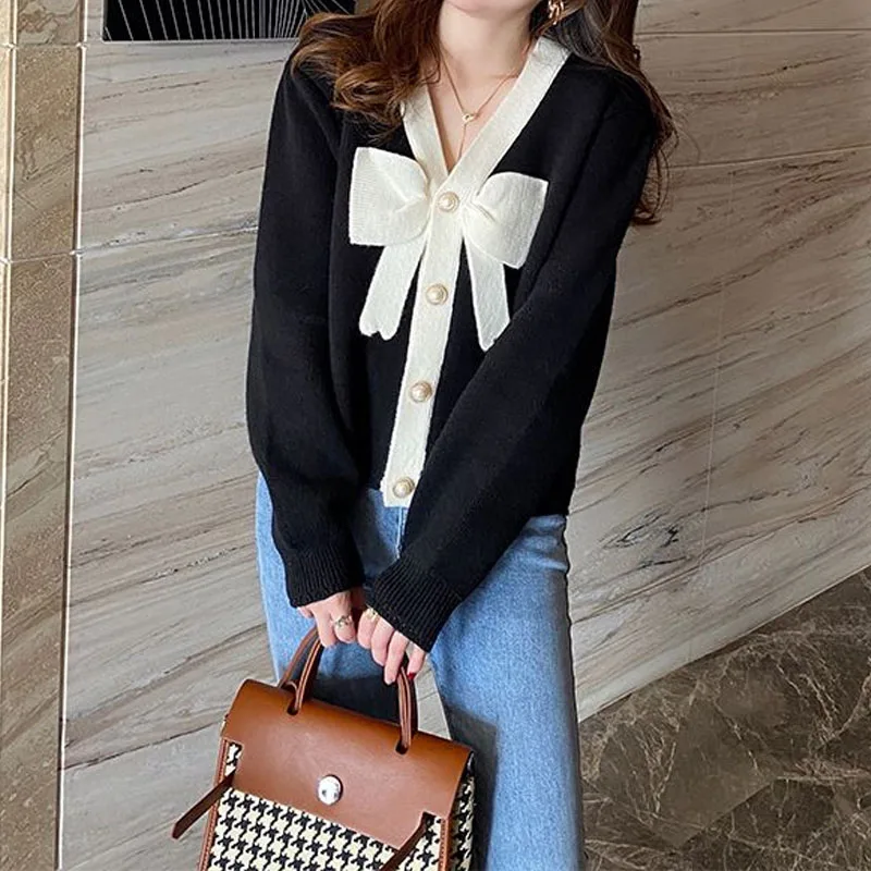 Fashion Sweet Female Bow Spliced V-Neck Knitted Cardigan Autumn Winter Fashion Single-breasted Short Sweaters Women\'s Clothing