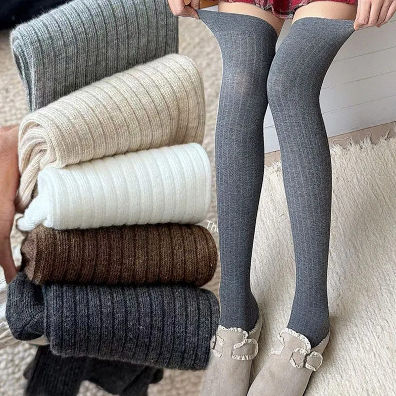 

Однотонные гольфы для женщин, женские осенние и зимние толстые теплые носки, черно-белые носки до бедра в вертикальную полоску