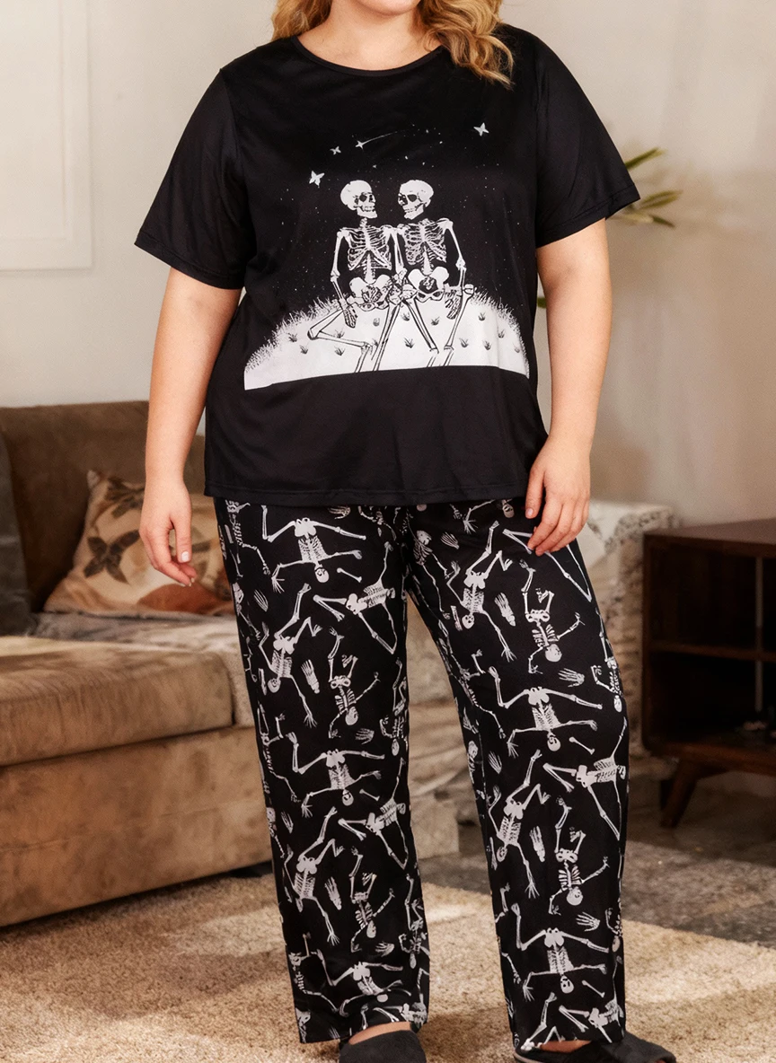 

Plate-size fashionable Halloween skull print women's short-sleeved, long pants, pajamas and home wear set