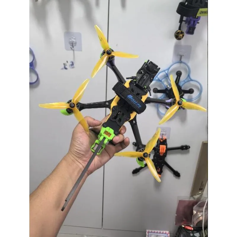 

Fit Bee25 Master 3X FPV Camera Mount, 7075 CNC Anodized Black, for DJI O4 Series Air Unit Racing Drone Upgrade Components