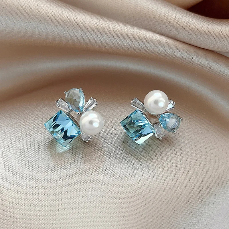 رائعة الأزرق حجر الراين وأقراط للنساء الطازجة تنوعا تقليد اللؤلؤ القرط الفاخرة الراقية مصمم المجوهرات C1