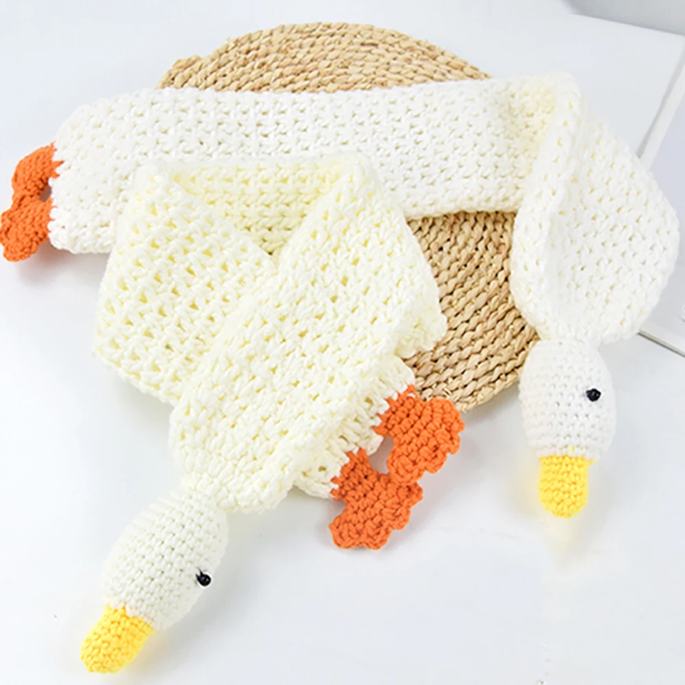Cute Duck Snd Big White Goose Childrens Scarf New Winter Warm Handmade Wool Scarf for Childrens Use
