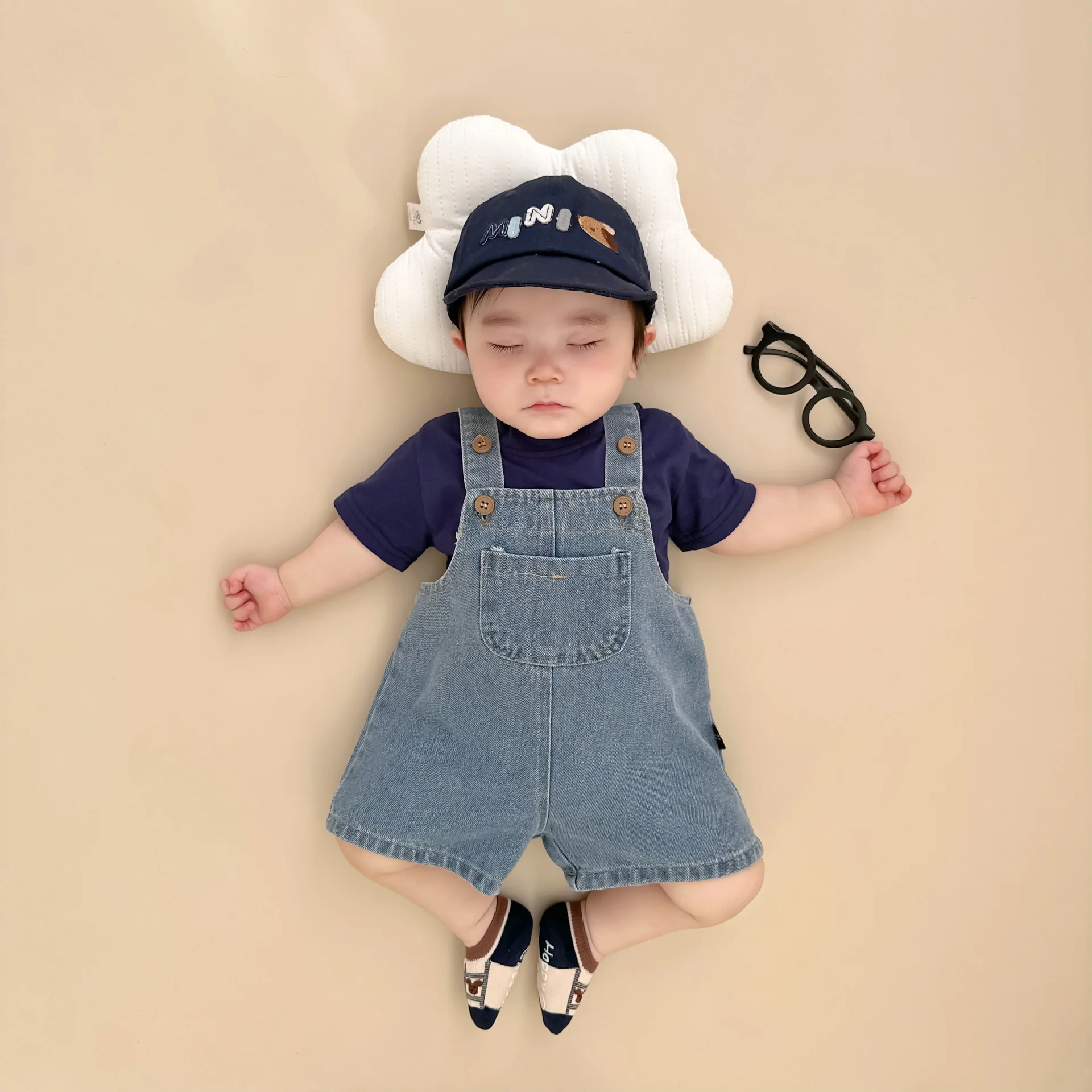 2024 Summer New Baby Overalls Set Infant Boy Girl Sleeveless Denim Strap Shorts + Letter Print T Shirt 2pcs Suit Toddler Outfits