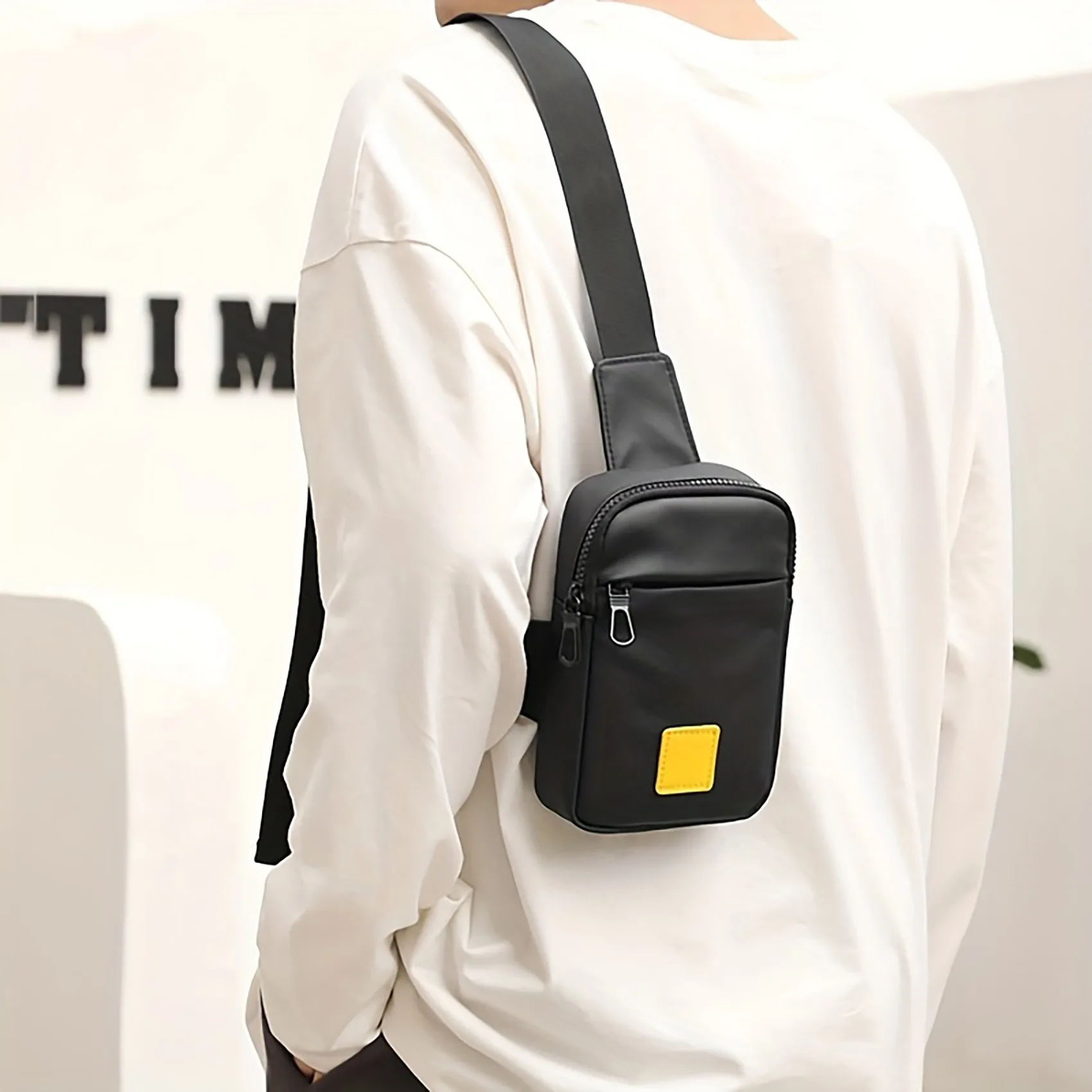 New Multifunctional Chest Bag Men\'s Fashion Trend Nylon Shoulder Bag Student Korean Style Casual Waterproof Messenger Bag