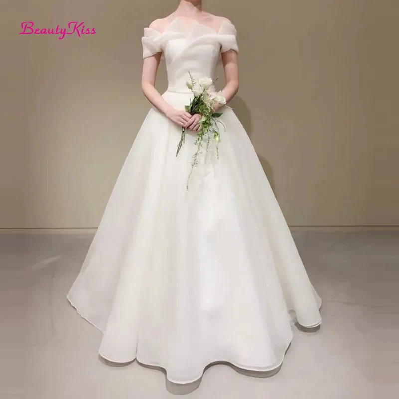 New Design Ivory Wedding Dress Off-Shoulder Floor Length Short Sleeves Organza 웨딩드레스 A-Line Backless Korean Bridal Gowns