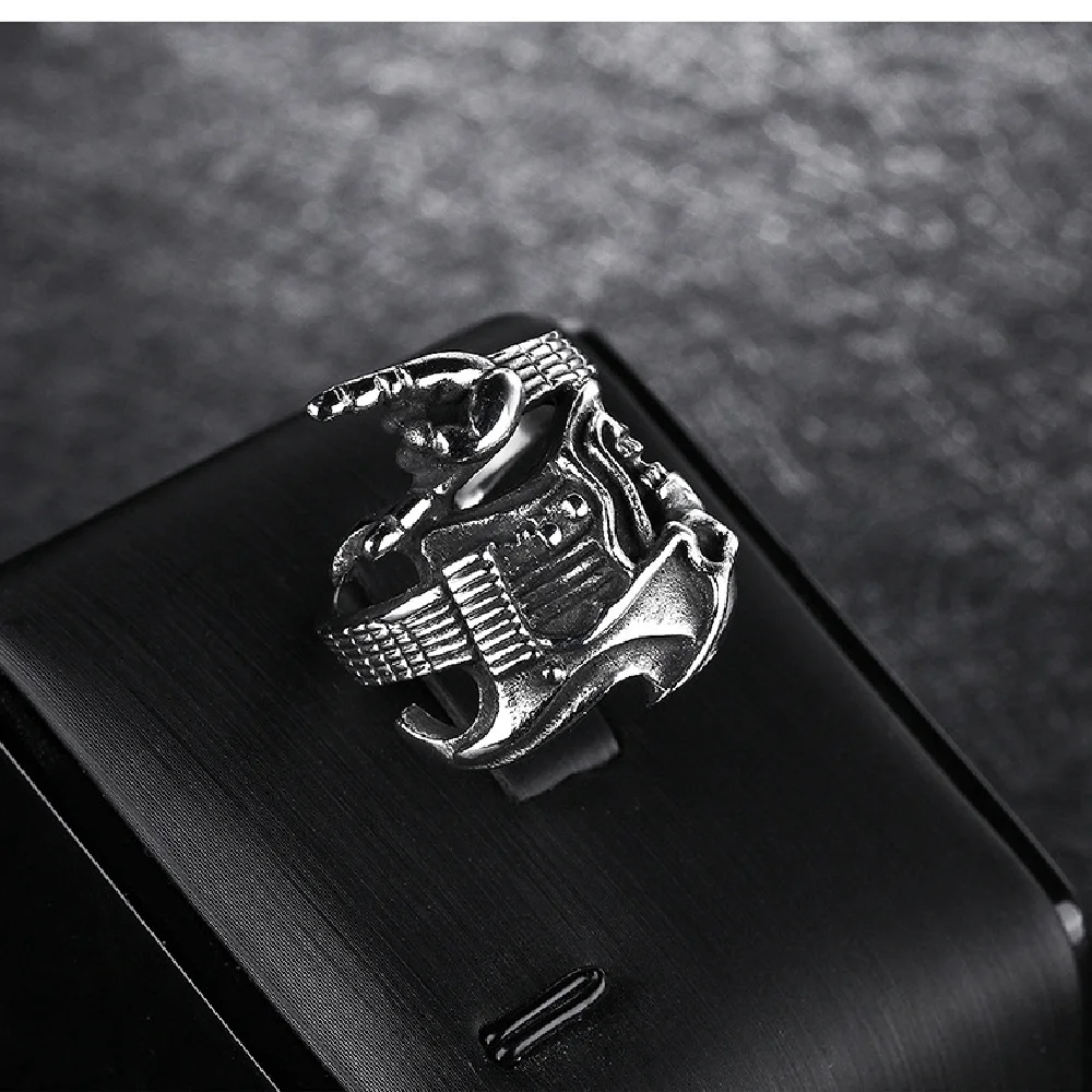 Рисунок 4 - Кольцо гитарное в ретро стиле с черепом и дьяволом