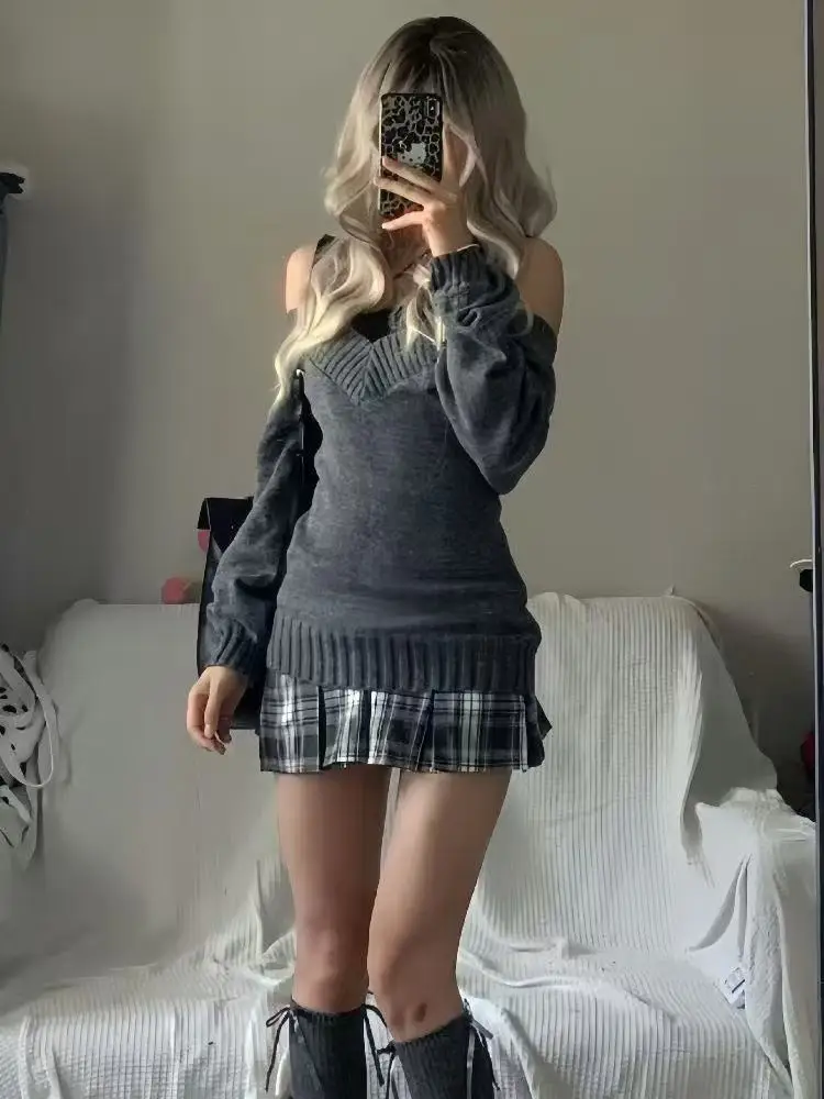 2025 موضة المرأة الاتجاه مثير سترة Vintage سترة برقبة على شكل v وقميص قصير رمادي الخريف الشتاء بلوفر مغزول كل مباراة البلوزات #3