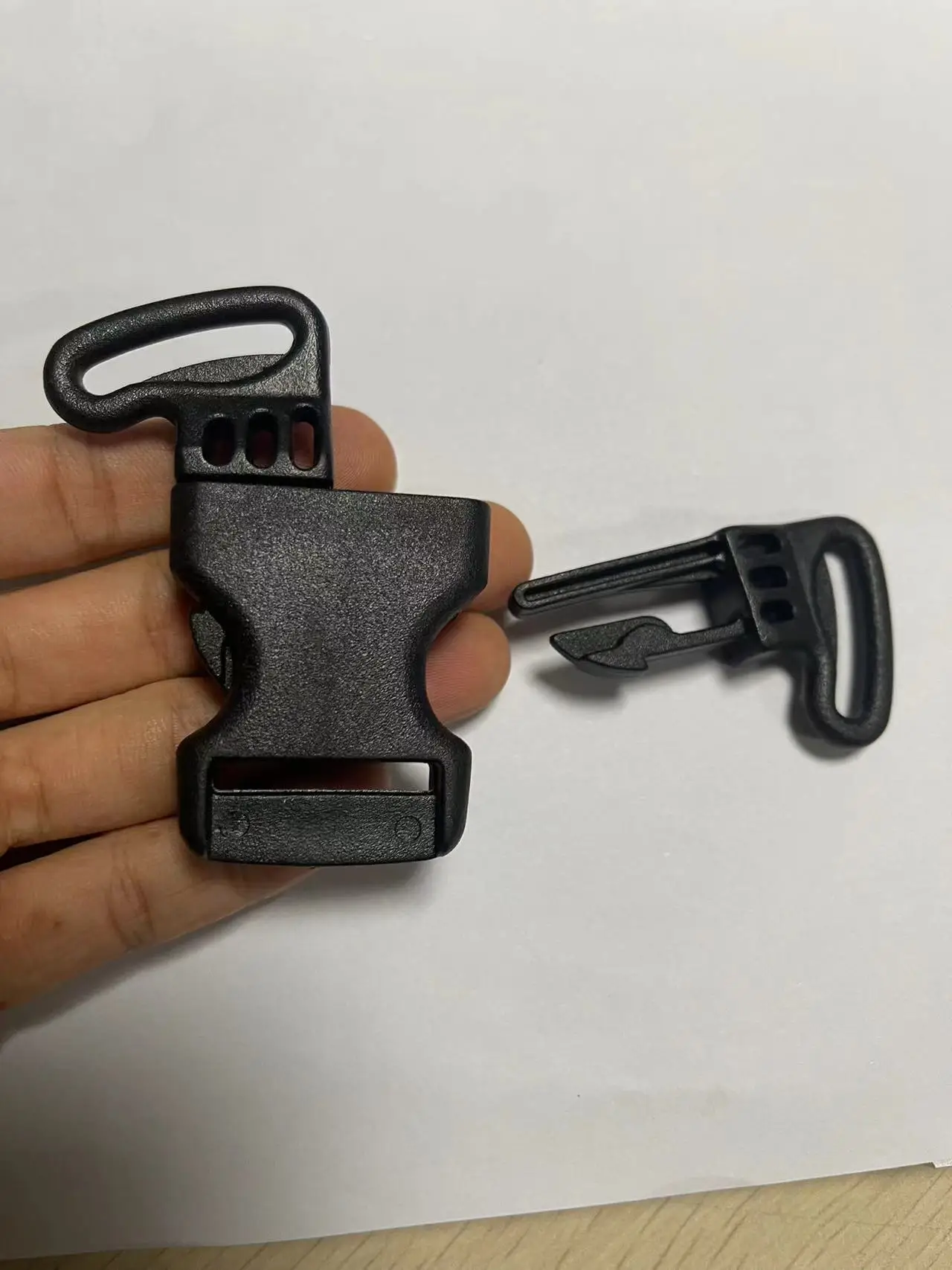 Baby Stroller Buckle Clip FOR BOB Single Double Jogger Summit City Rambler Revolution Ironman Sport Utility Duallie Stroller Str