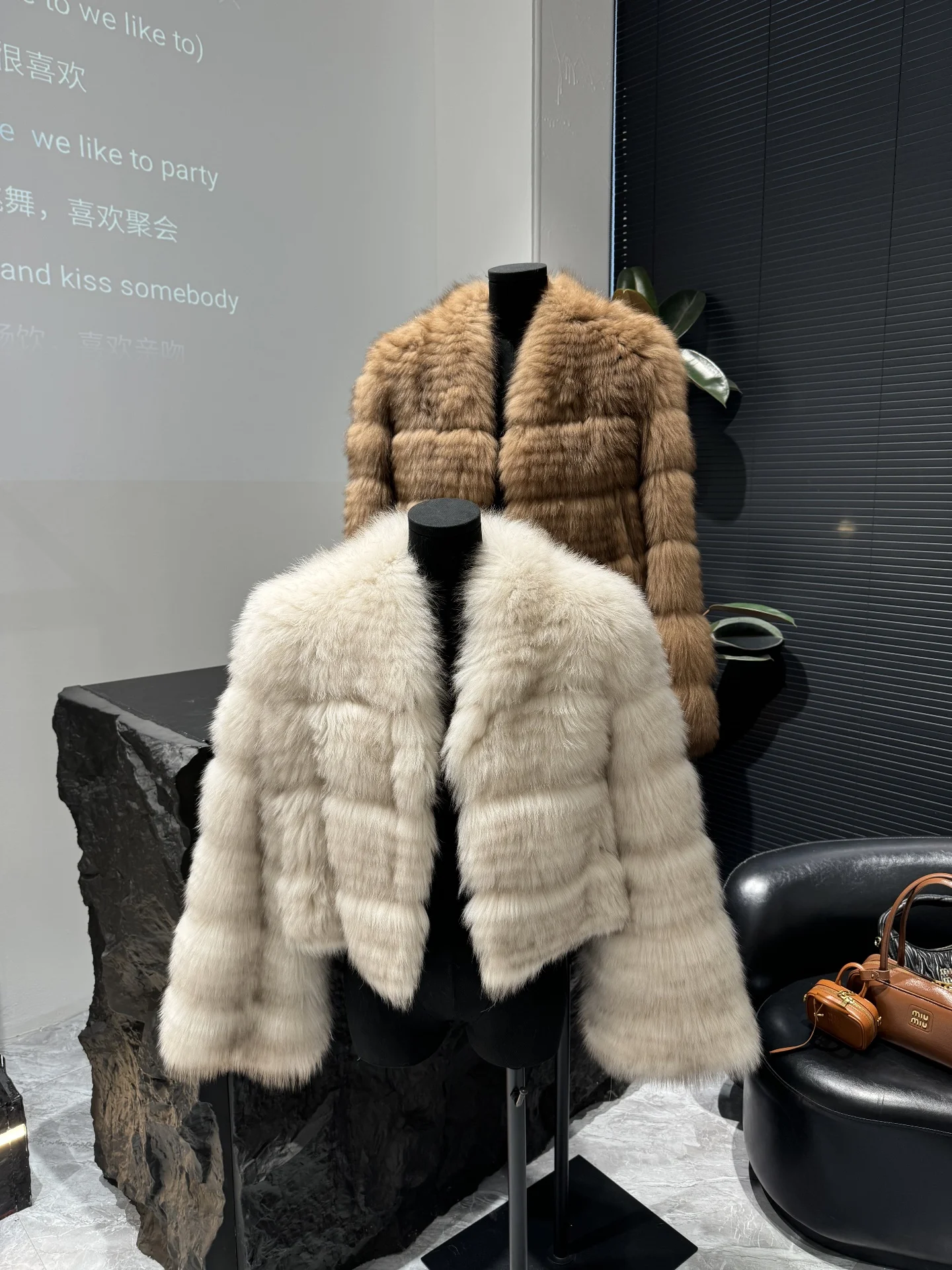 (Fox Beauty) New Patchwork Design Fox Fur Grass Short Jacket