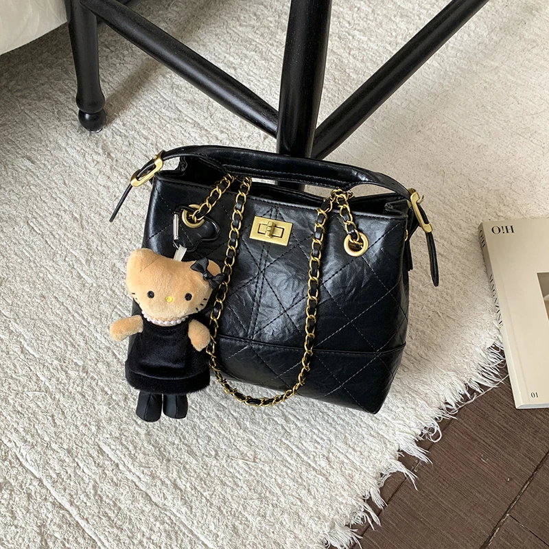 

Высококачественная женская сумка-мессенджер из натуральной кожи — классический элегантный дизайн на плечо от дизайнера