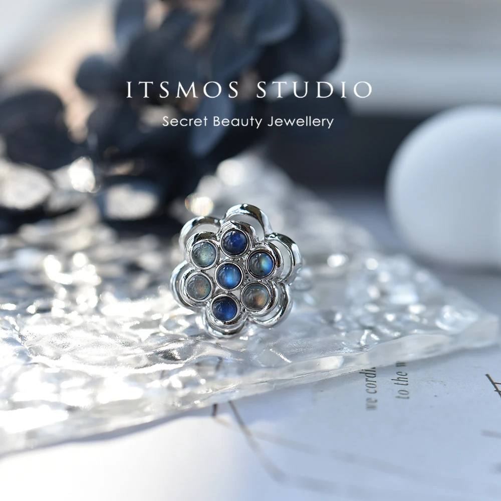 ITSMOS Natural Labradorite Relax Rotatable Rings Flower Style Gemstone Blue Simple Elegant Jewelry Band Energy Rings for Women