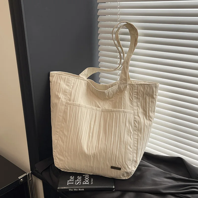 

Large Capacity Tote Bag New Highend Pleated Cotton Shoulder Bag Fashion Simple Striped Women Large Bag Casual Commuting Handbag