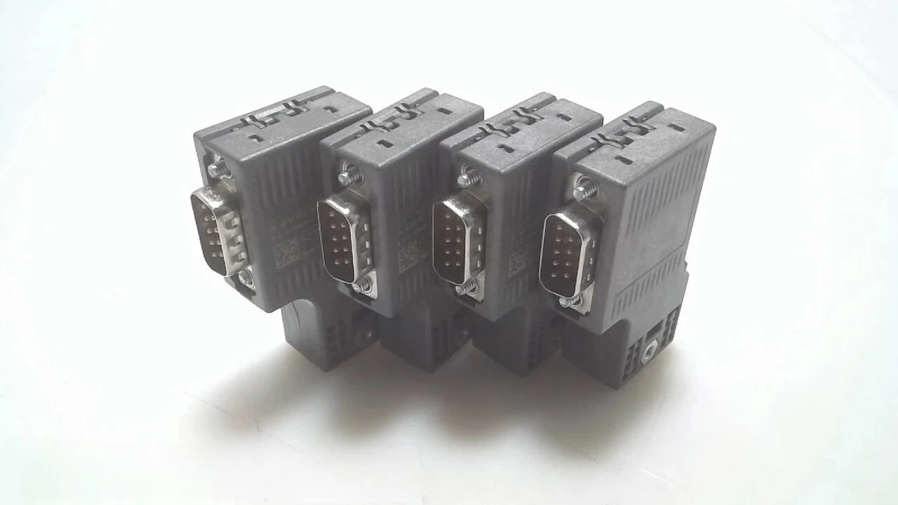 Used 6ES7972-0BA52-0XA0 For Siemens 6ES7972-0BA52-0XA0 Profibus Bus Connector DP Plug