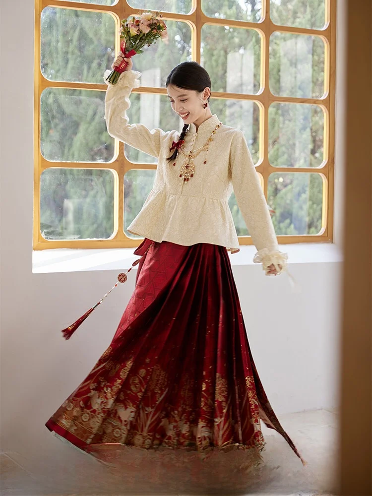 

Original Hanfu July Evening Red Tailed ort irt with Stand Collar for Women Engagement Suit New Chinese Sle 2024 A...