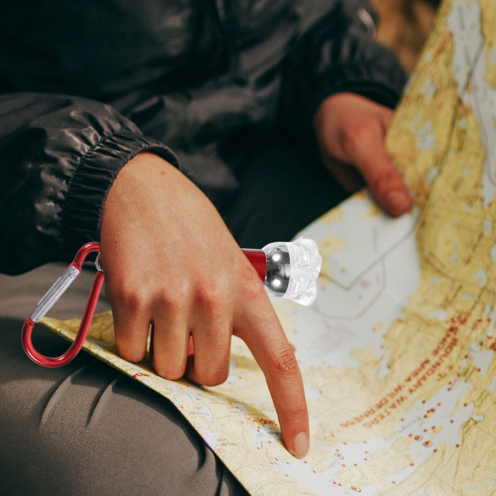 

4pcs Mini Flashlight Pendant Aluminum Alloy Portable Led Keychain For Camping Hiking Outdoor Lighting Supplies Glowing Kids