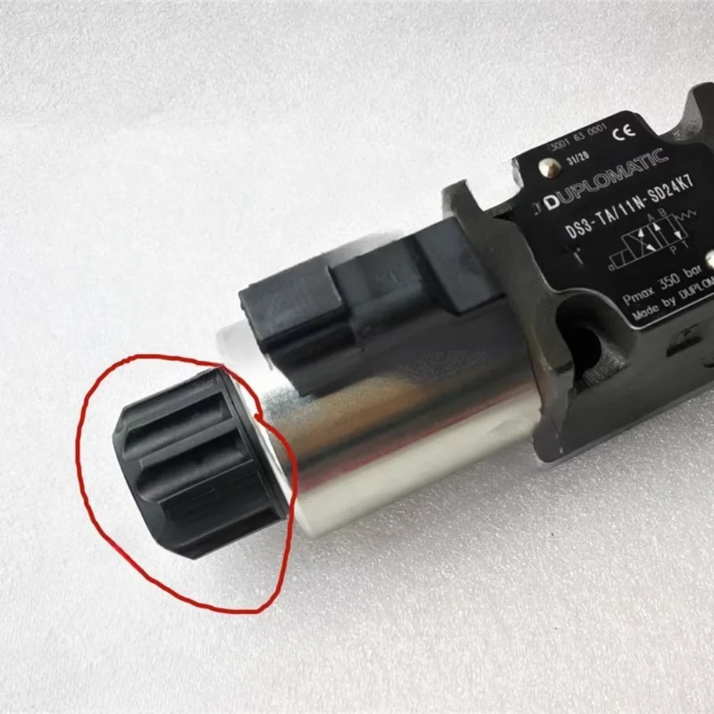 Fixed hydraulic solenoid valve coil nut locking cap cover 029570PA6GF30HT R900029570