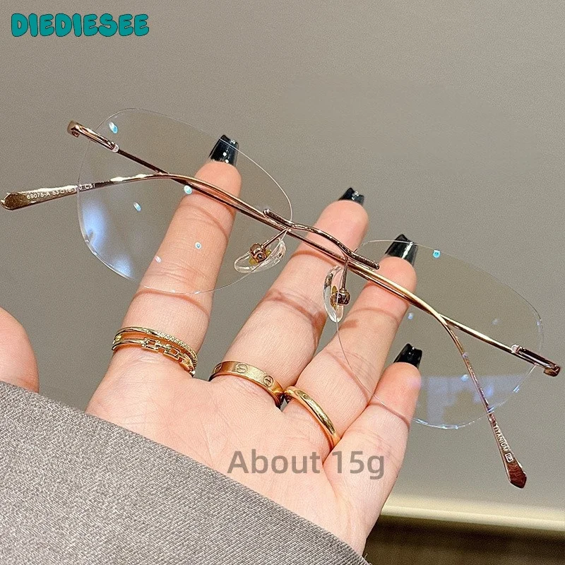 

DIEDIESEE Pure Titanium Premium Frameless Myopia Glasses Anti Blue Light Cat Eye Optical Prescription Glasses Frame 69075-A