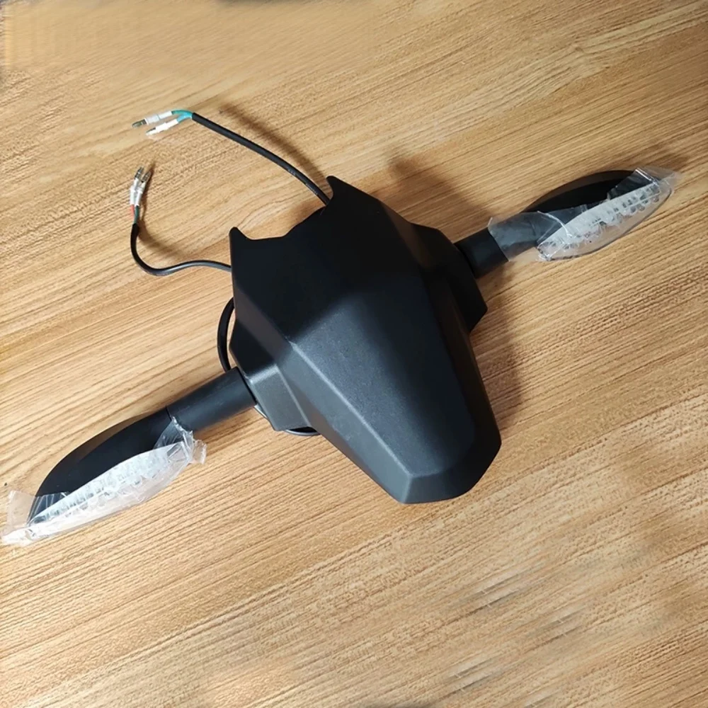 Original left and right turn signal assemblies for ZONTES 125-U1 and Z2 U motorcycles, including turn signal brackets.