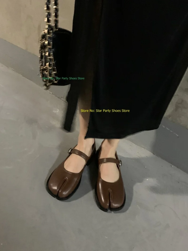 Woman Retro Square Low Heel Pumps Tabi Toe Female Black Leather Buckle Ankle Strap Lady Office Party Shoes