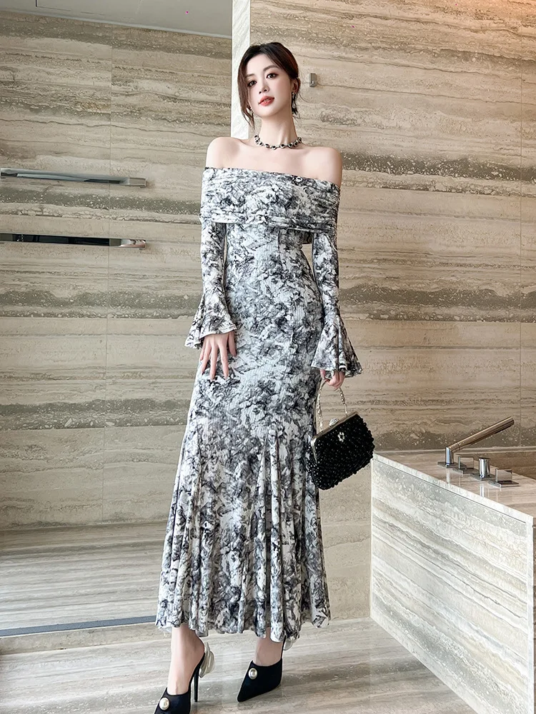 

Coigarsam Women's Dress 2024 New French Style Sexy Knitted Print Slash Neck Zipper Strapless Flower Grey Dresses