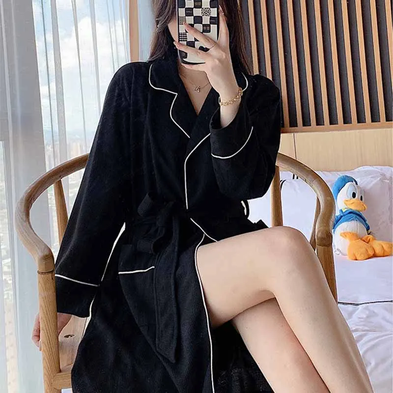 2023 Herbst Winter Robe Frauen verdickte Waffel Baumwolle Bademantel Nachtwäsche lose Hauskleidung sexy plus Größe 3xl Nachthemd Kimono