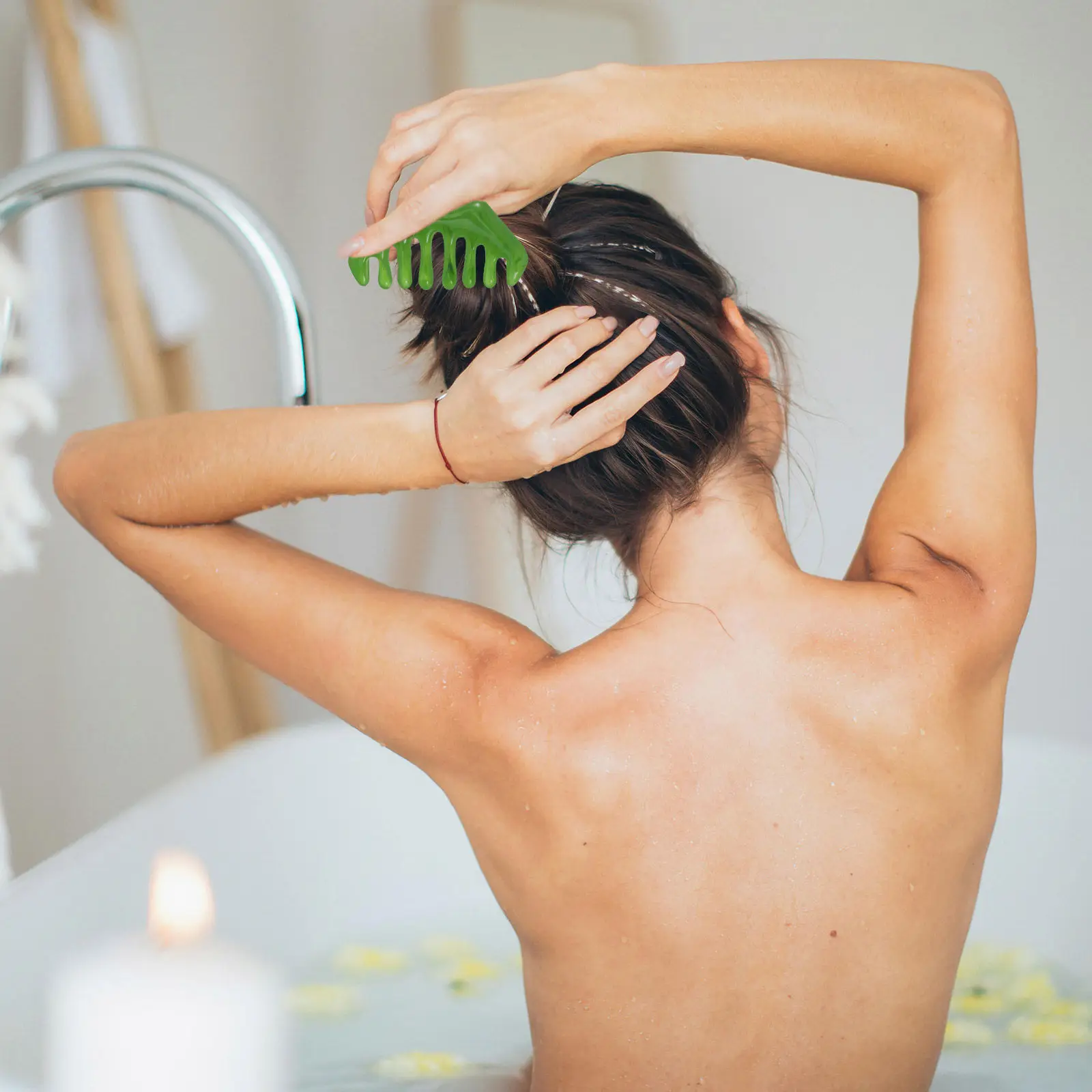

Набор из 2 массажеров для кожи головы из нефрита: гладкая расческа с широкими зубьями для массажа головы, портативная, для ухода за волосами, расслабления и точечного массажа.