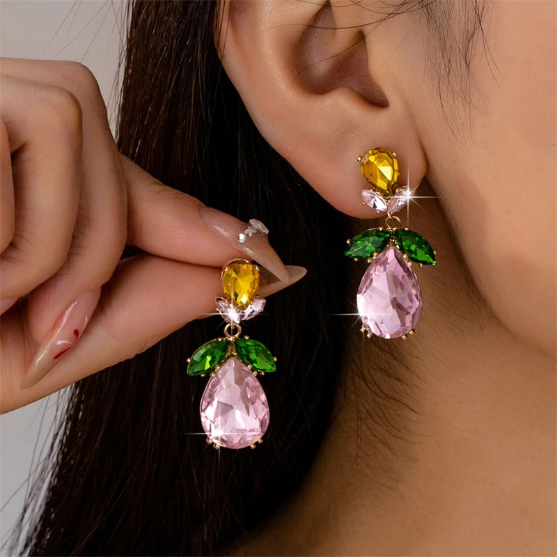 GANPUP Funkelnde Lila Kristall-Zirkonia Wassertropfen-Ohrhänger für Damen, Modische Ohrhänger, Schmuck-Accessoires, Geschenk für Partys – Detail 4