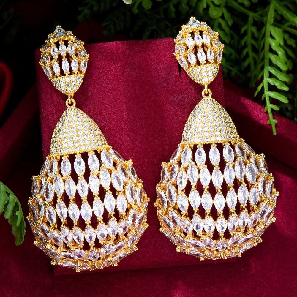 

Siscathy Dubai Fashion Hollow Pendant Earrings For Women Wedding Party Cubic Zircon Dubai Bridal Earring boucle d'oreille 2022