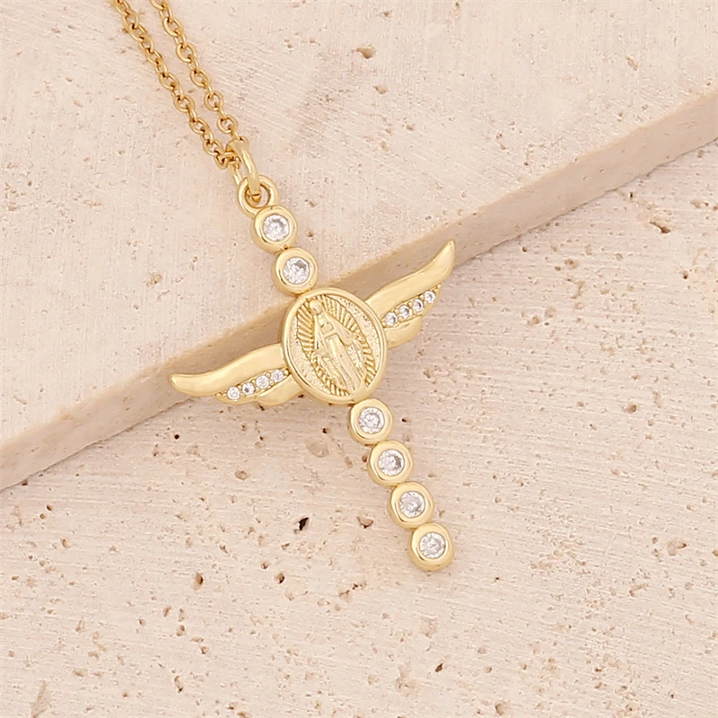 Exquisite Luxury Gold Cross Women\'s Zircon Pendant Necklace 18K Gold-plated Copper Necklace Personalized Fashion Jewelry Gift