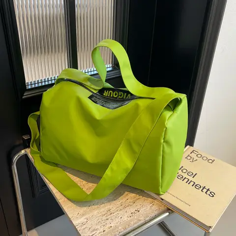 남녀공용 용량 크로스바디 스포츠 가방, 신발 수납칸 및 건식-습식 분리 기능이 있는 방수 체육관 여행용 더플(38x23cm) Best5 남녀공용 용량 크로스바디 스포츠 가방, 신발 수납칸 및 건식-습식 분리 기능이 있는 방수 체육관 여행용 더플(38x23cm) Best5