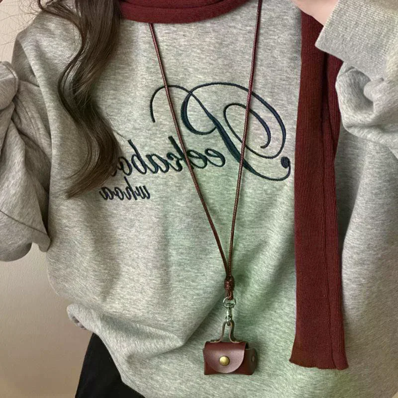 Vintage Mini Coin Purse Necklace For Women Cool Small Pendant Headphone Cover Compact Long Rope Sweater Chain Gifts