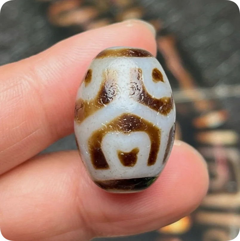 Energy Tibetan Old Oily Agate Dzi *6 eyes* Daluo Bead Pendant 22mm Z1005