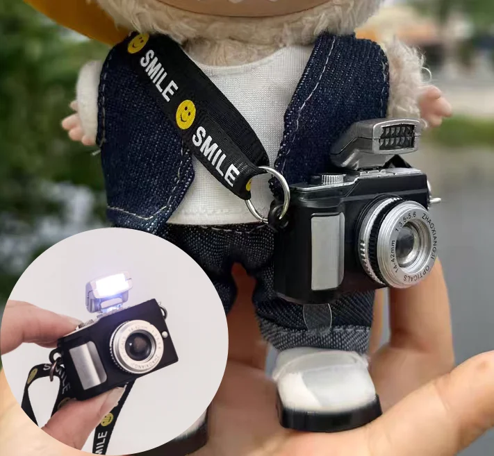 Puppenkamera, Kunststoffverschluss und Blitz, Mini-Digitalkamera, Puppenzubehör mit Gürtel, Puppenhauskamera, 17 cm Puppe