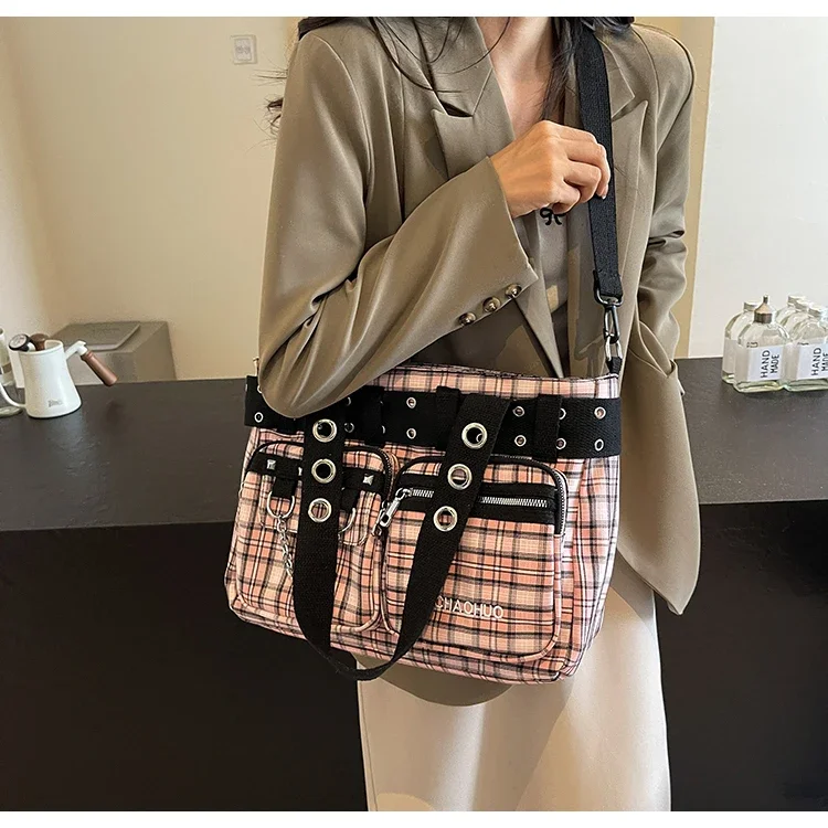 PU CHAINS Zipper Shoulder Bag Buckle Decorative Casual Women's Bags on Sale 2026 New Plaid Locomotive Style Women's Handbags