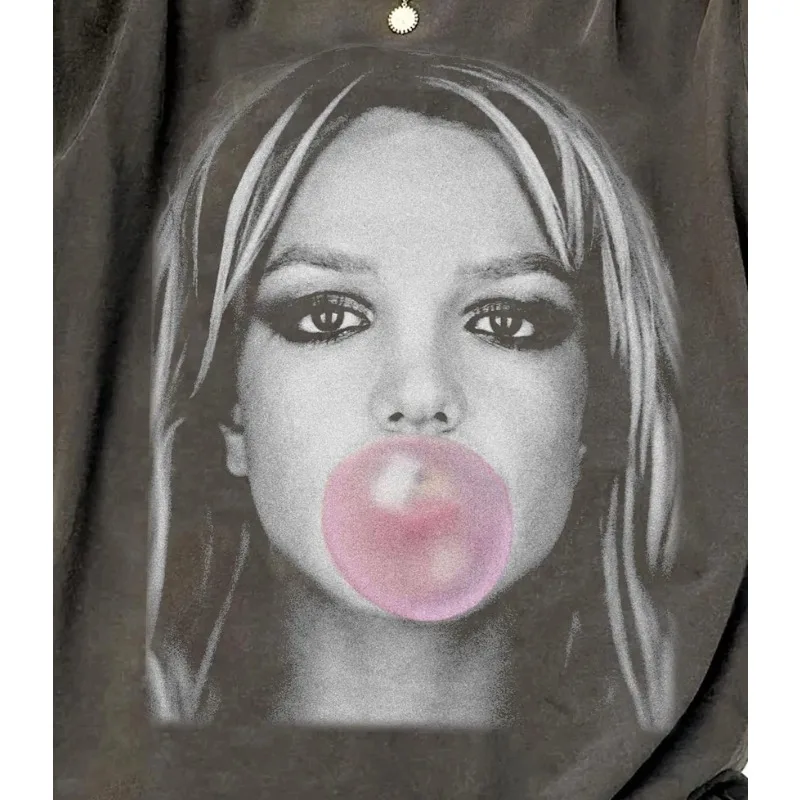 Britney Spears Bubble Gum Balloon Retro T-shirt Men's T-shirt Summer New Casual Fashion Unisex