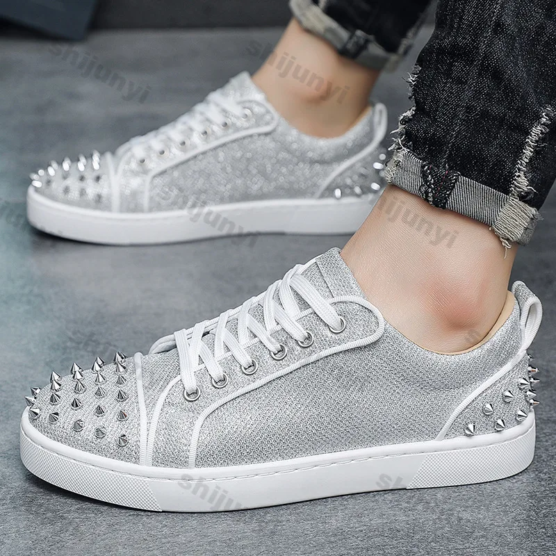 Men's Casual Shoes 2025 Autumn New Otdoor Fashion Studded Cross Tied Flats Comfortable Trendy Metal Decoration Vulcanized Shoes