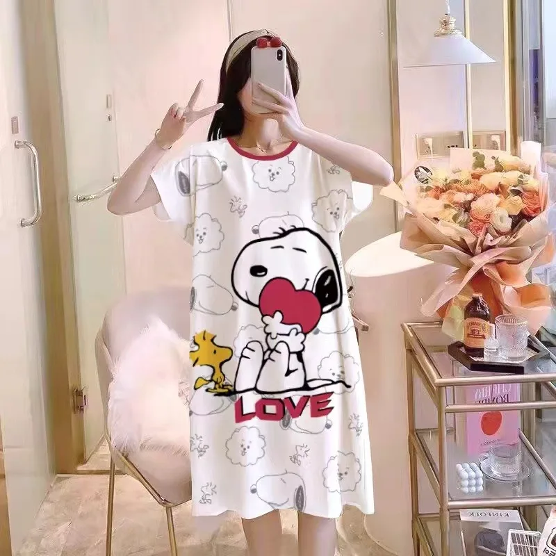 Snoopy piyama lengan pendek anime kawaii untuk wanita, pakaian rumah manis lucu kartun longgar versi Korea musim panas hadiah ulang tahun