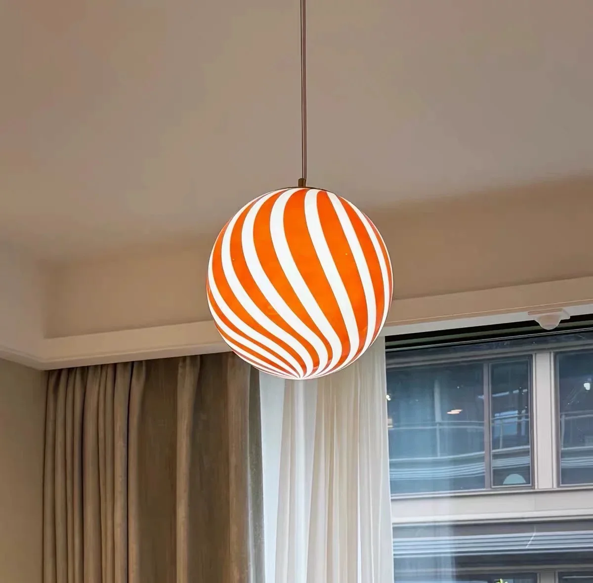 Italian Medieval Style with Balloon Cream Macaron Candy Chandelier for Bedroom, Study, Dining Room, Children's Room