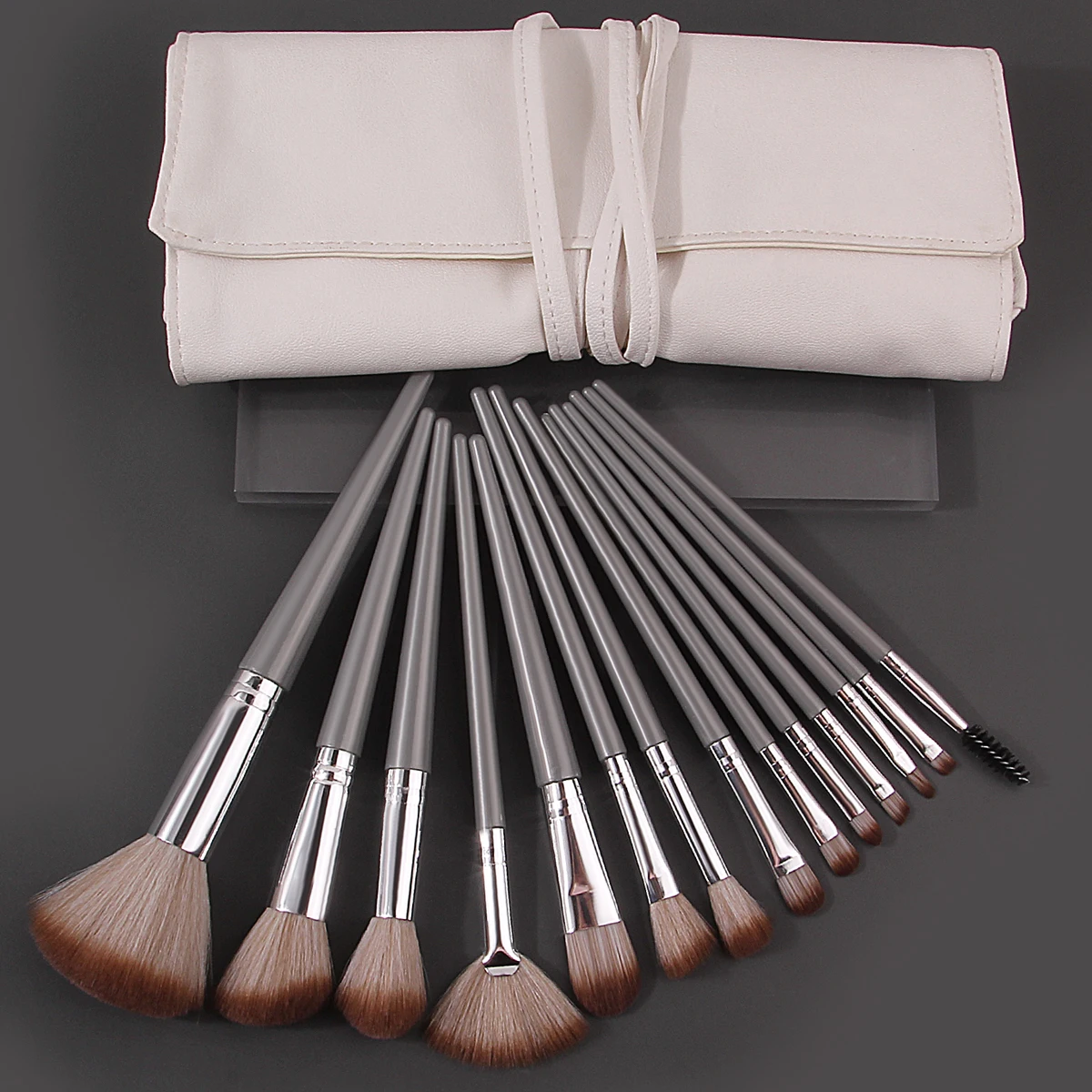 14pcs soft loose powder blush Eyeshadow concealer Facial makeup brush set +1pcs makeup brush storage strap bag