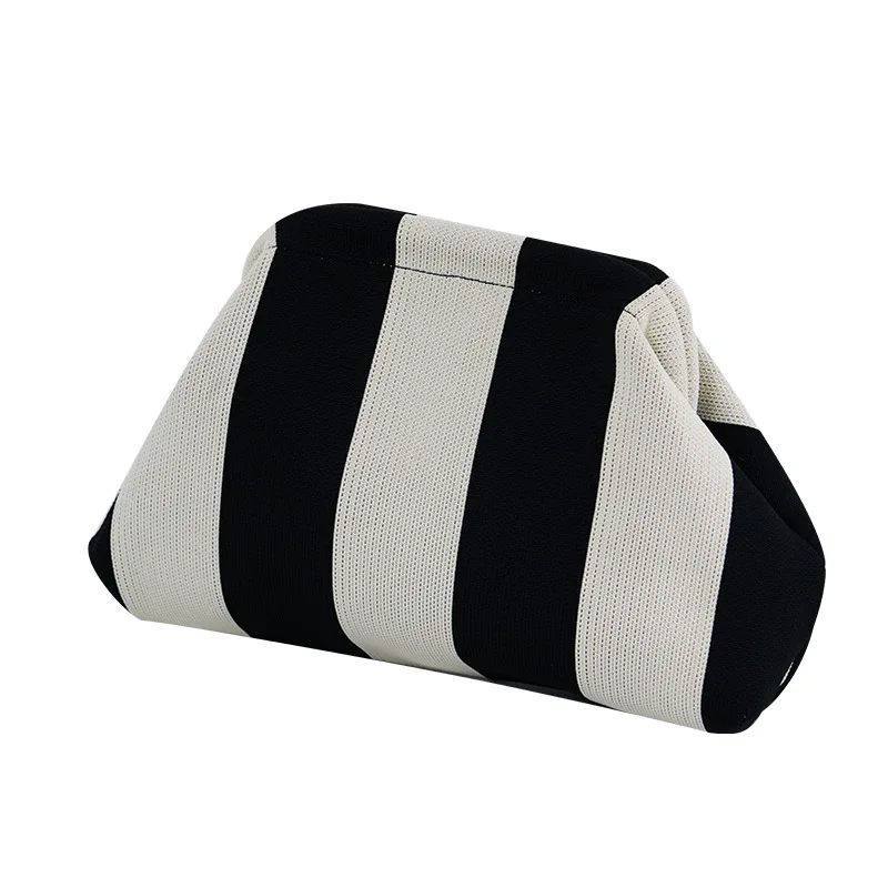 2024 New Knitted Handbag Striped Cloud Large Capacity Daily Hundred Collision Colour Clip Bag Evening Dumpling Bag