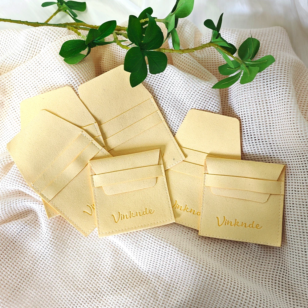 

Разноцветные сумки с клапаном из микрофибры для свадебных украшений для колец, ожерелья, браслета, индивидуальный логотип, 9x9 см, замшевый мешок для подарочной упаковки