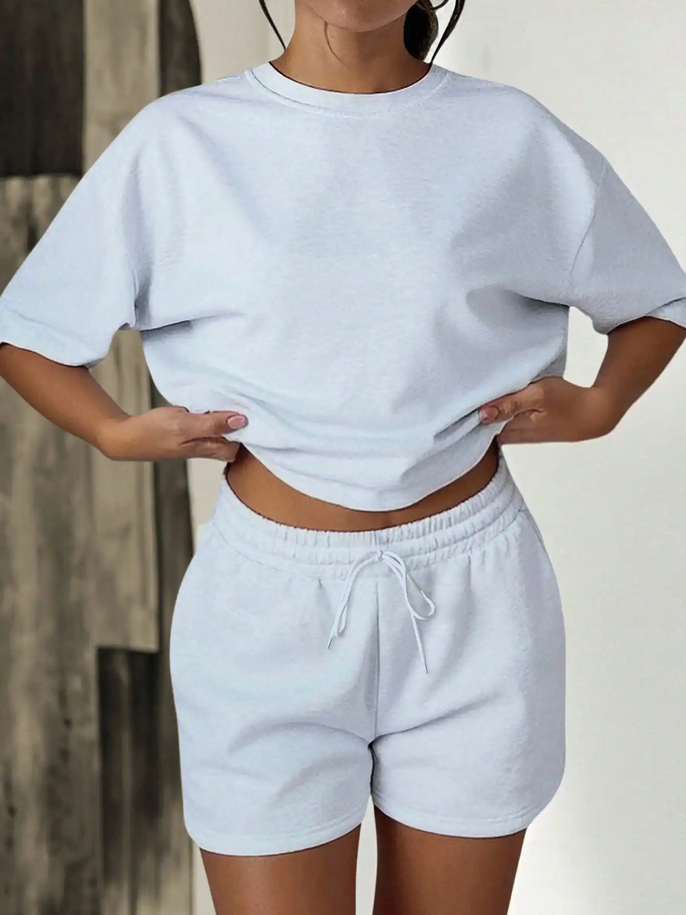 Women's Casual Loose Fit Solid Color Crop Top & Shorts Set, Round Neck Short Sleeve Jogging Outfit for Summer