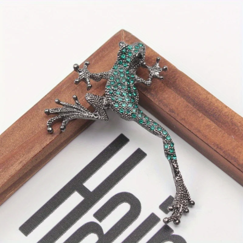 Fashion Retro Personality Gecko Lizard Brooch Women Accessories Goth Dress Pin Accessories