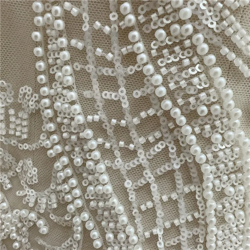 Bellissime perline pesanti perle di paillettes di perline di alta qualità tessuto di pizzo bianco ricamato per abiti da sposa vendi a misura