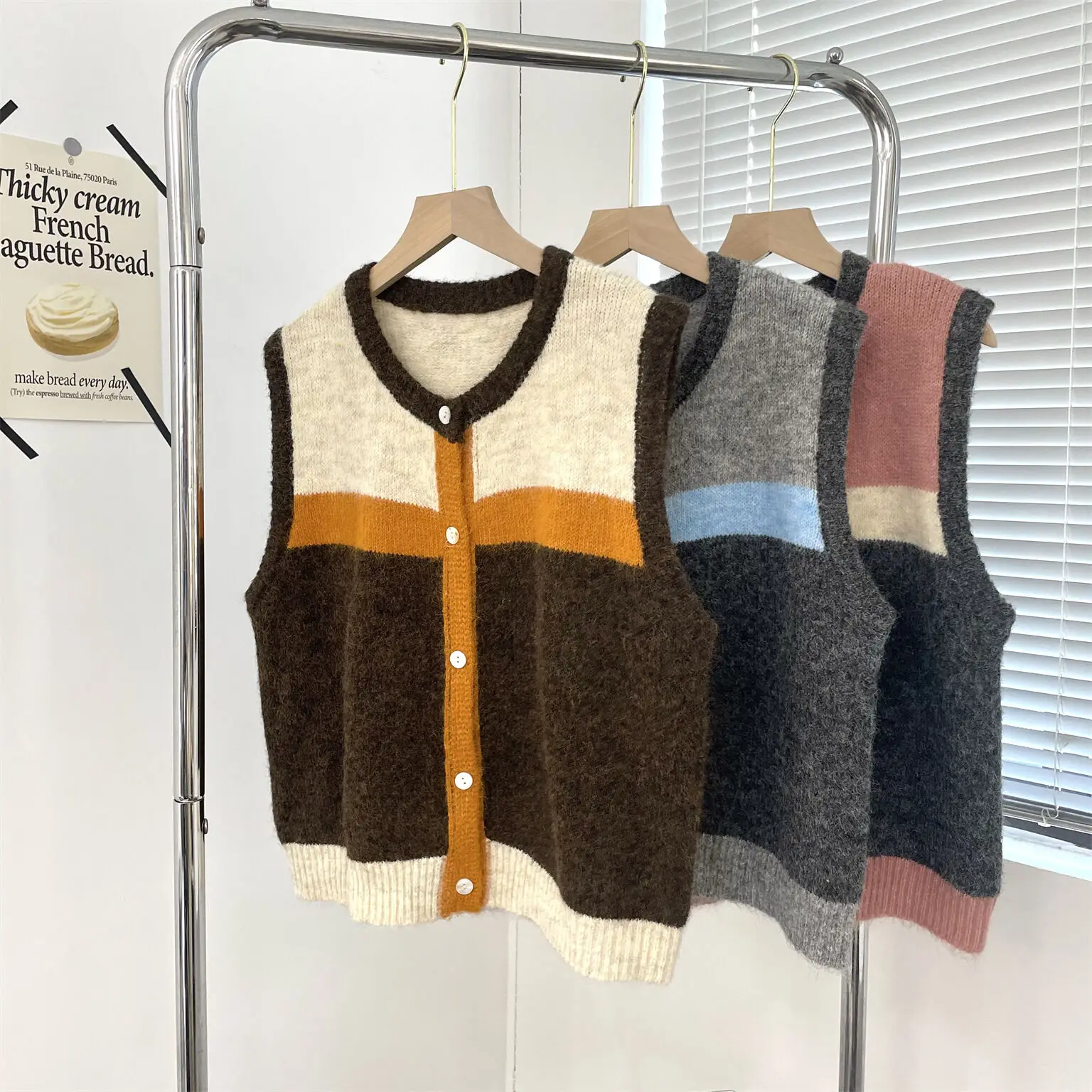 

2025 Autumn Knit Cardigan Vbest Women's Regular Loose Striped Woolen Vest