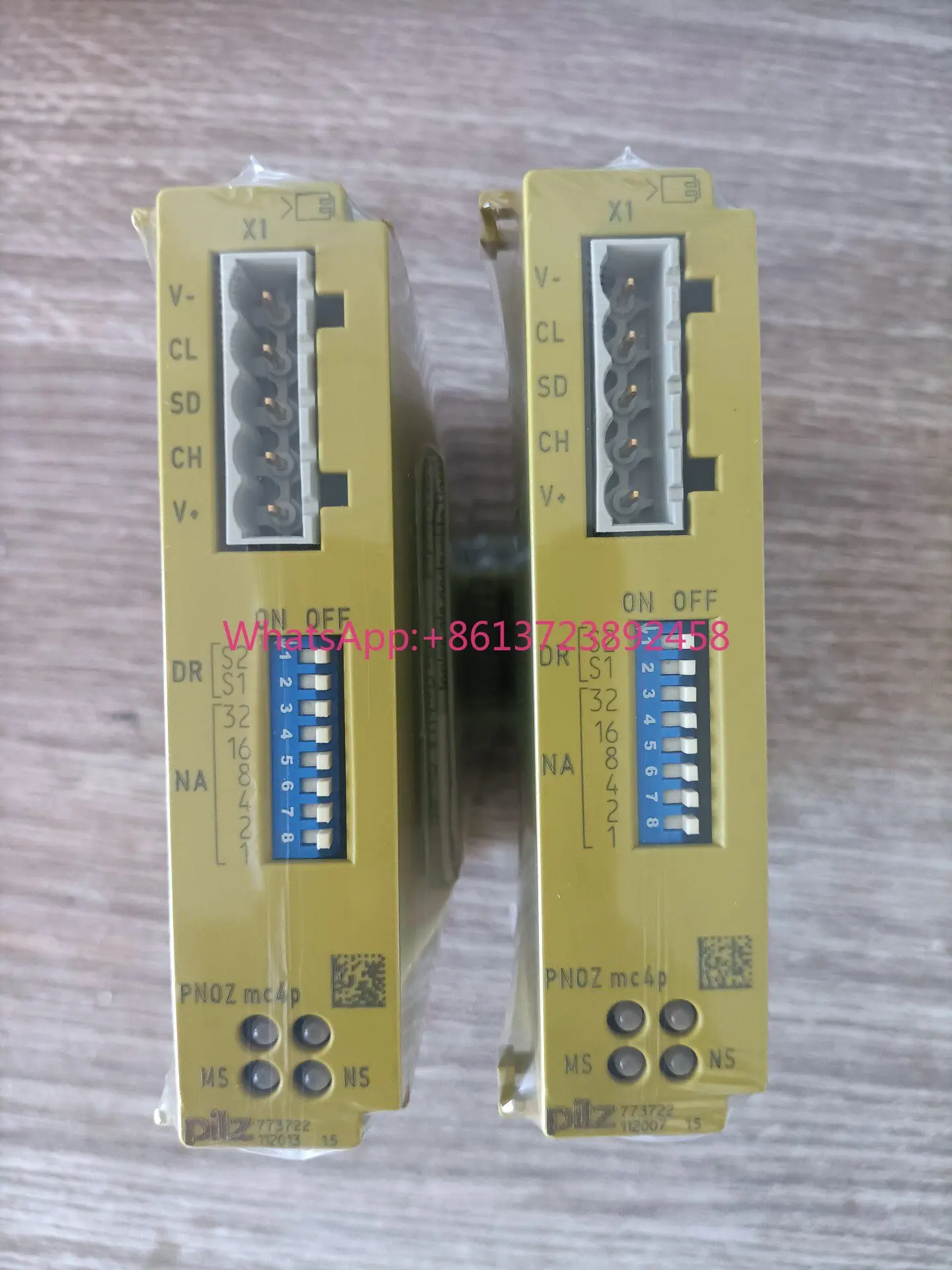 German Pilz PILZ safety relay PNOZ mc4p model 7737 in Stock