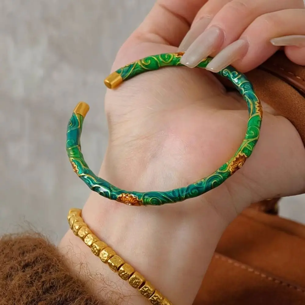 Exquisite Women's Enamel Braclet Vintage Ethnic Style Chinese Cloisonne Bracelet Open Ring Hand Jewelry Filigree Flower Bangle
